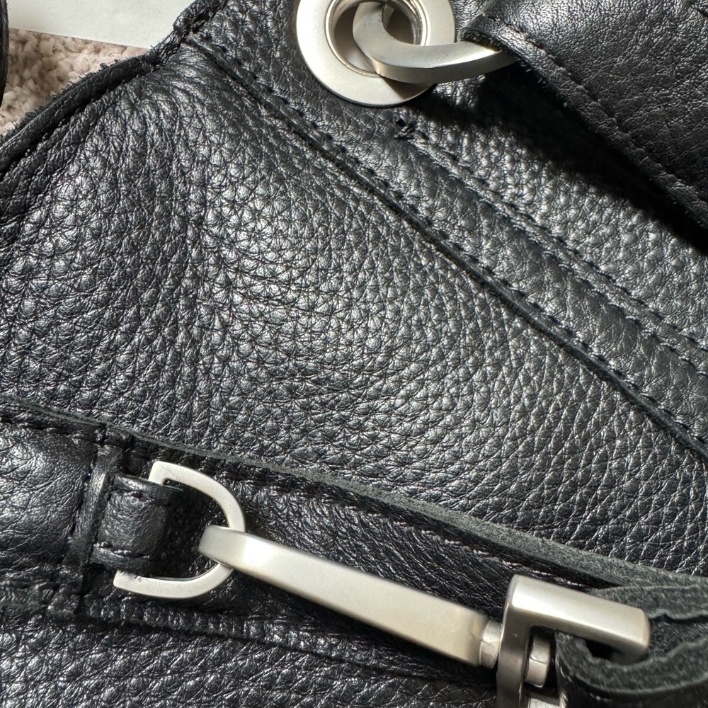 Rare Hammett Tony small black grained leather with brushed silver hardware - Picture 5 of 7
